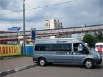 Бесплатный автобус Genser в пункт аренды автомобилей АрендаАвто-ксд на ул.Добролюбова